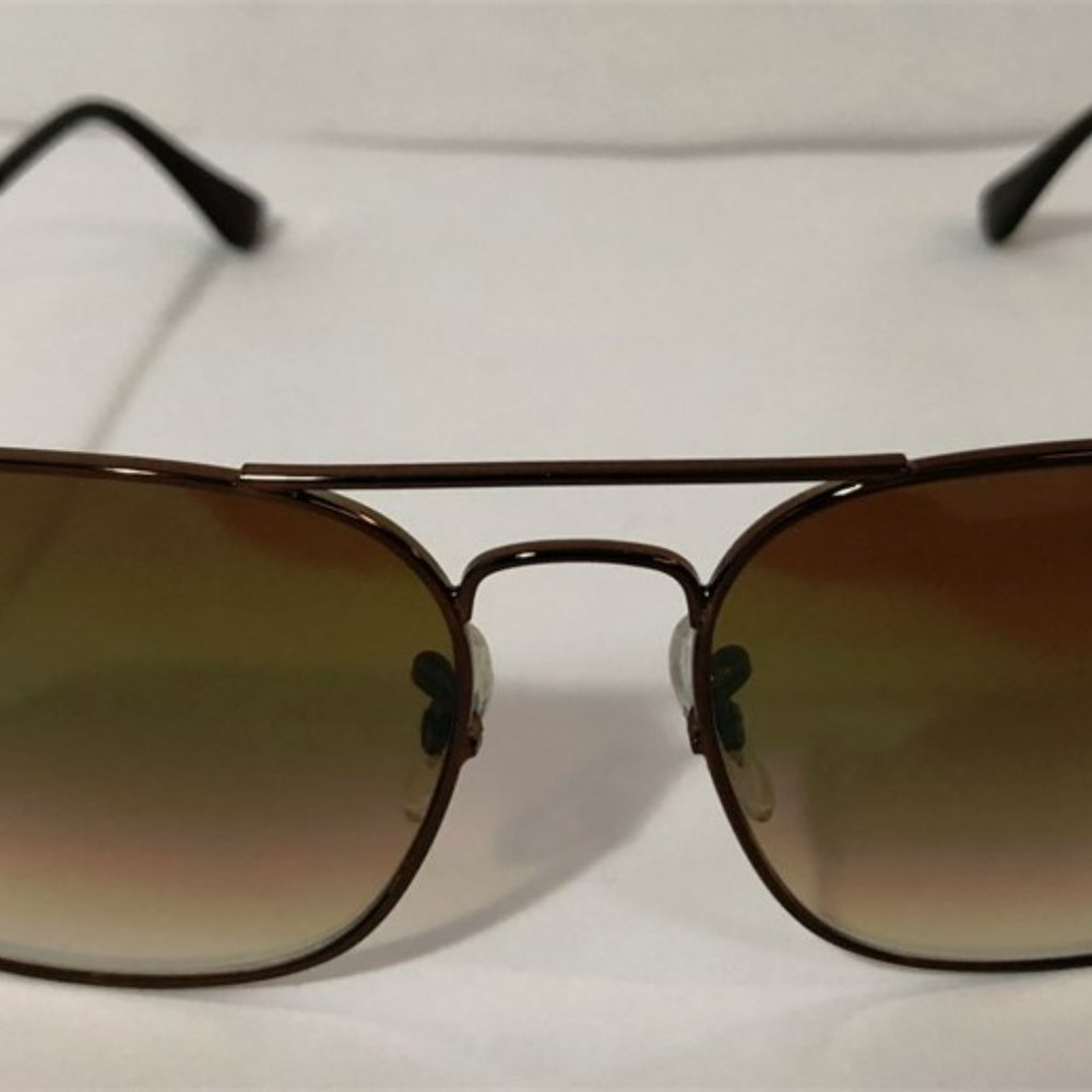 Ray-Ban Unisex RB3136 014/51 Caravan Lt Brown Gradient Square Sunglasses